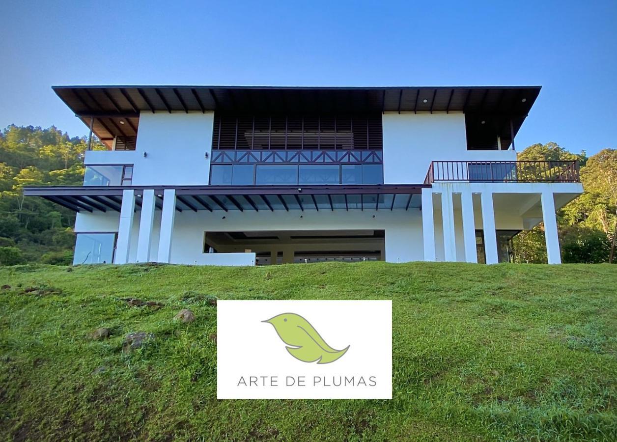 Arte De Plumas Birding Lodge Cartago Exterior photo