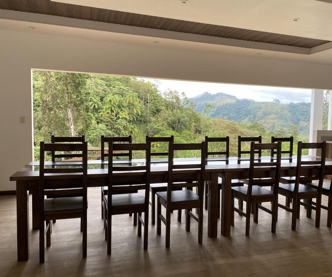 Arte De Plumas Birding Lodge Cartago Exterior photo